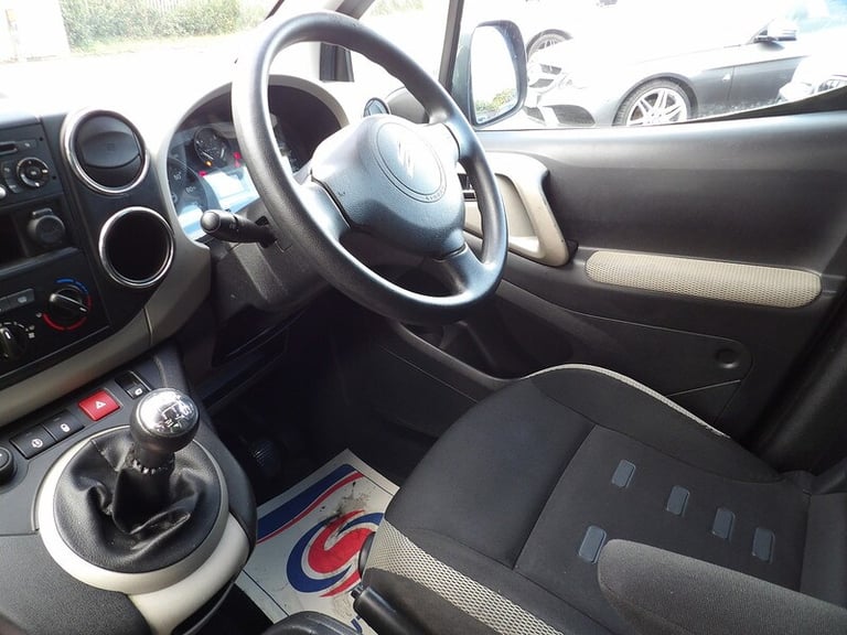 2015 Citroen Berlingo Multispace 1.6 HDi 90 XTR 5dr MPV DIESEL Manual