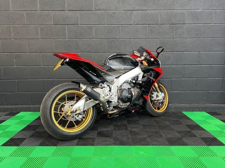 2013 13 APRILIA RSV4 FINANCE SPECIALISTS APPLY NOW