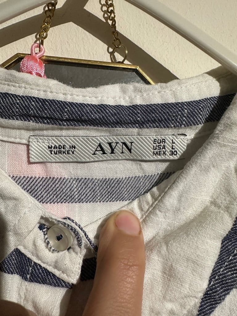 Shirt women size L 