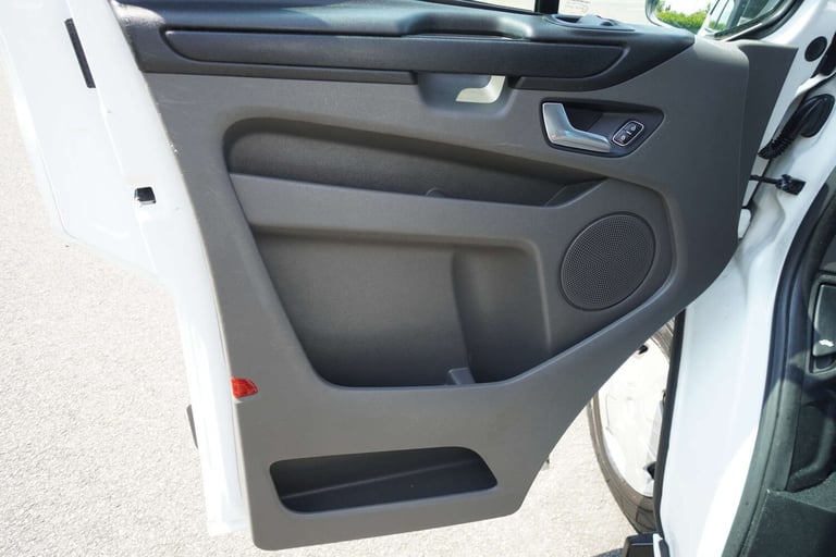 2020 Ford Transit Custom 2.0 Transit Custom 320 Trend EcoBlue + LWB + Twin Slider + High Spec Pan...