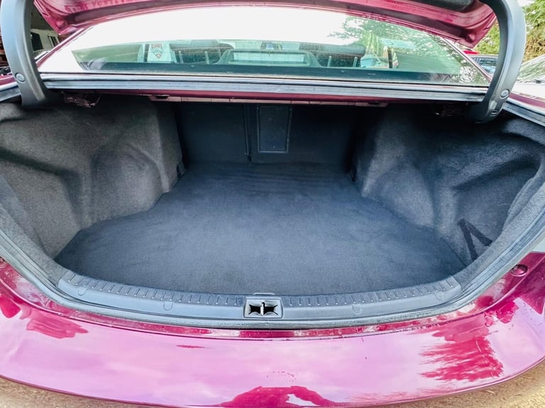 2012 Toyota Avensis 2.0 D-4D T Spirit 4dr SALOON Diesel Manual