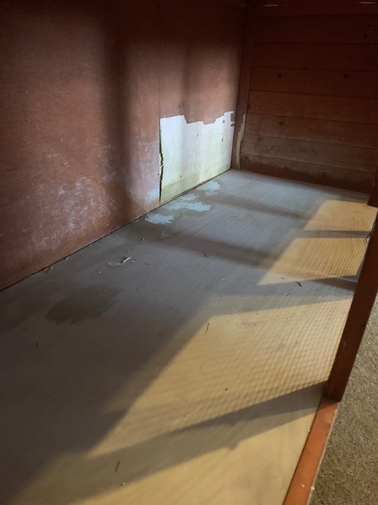 Large double rabbit / pet hutch / cage