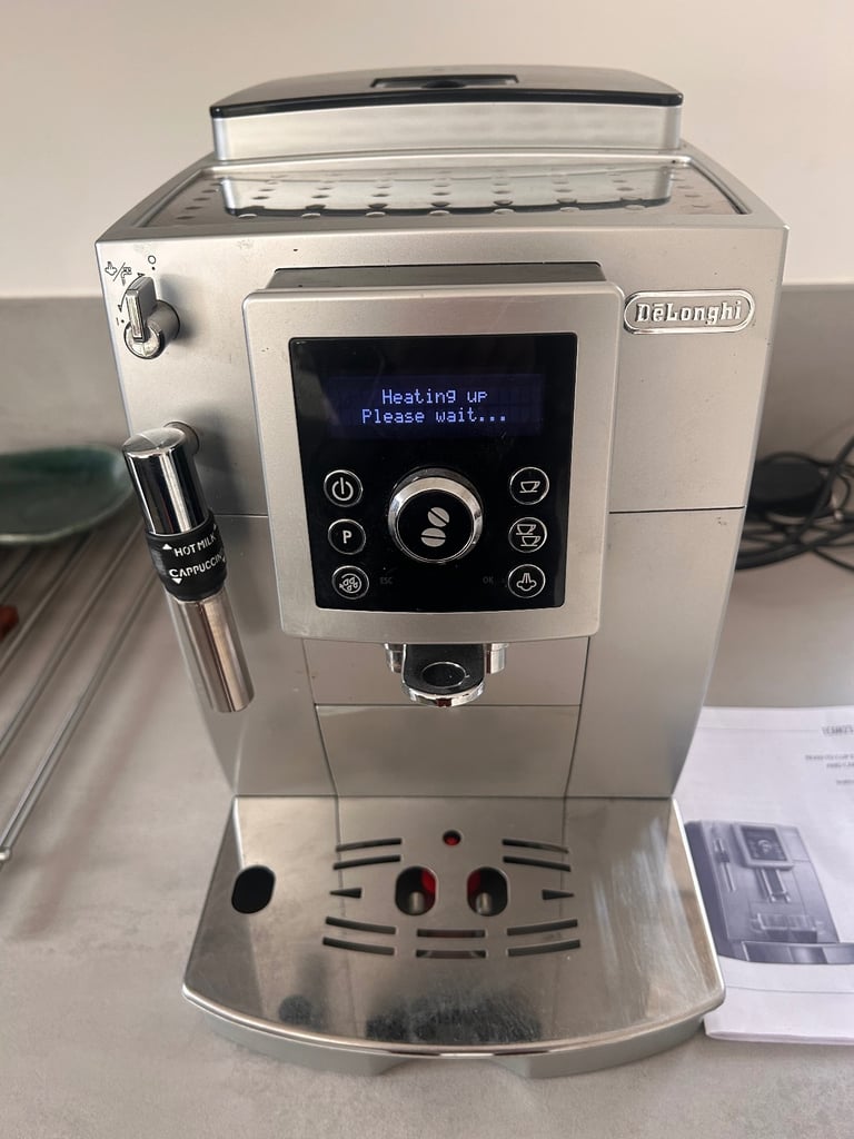  De’Longhi bean to cup coffee machine