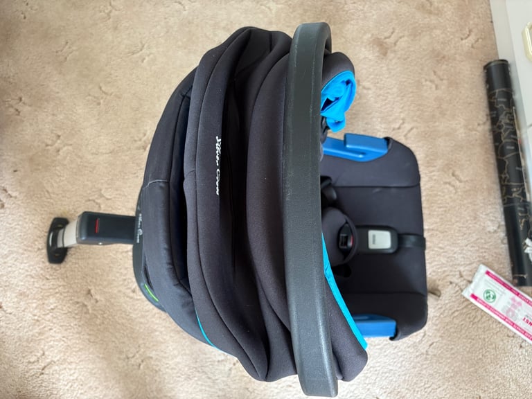 Silver Cross buggy, car seat and bassinet 