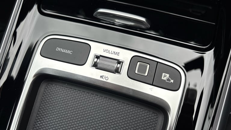 2025 Mercedes-Benz EQA 250+ 140kW AMG Line Prem Plus 70.5kWh 5dr Auto Electric Hatchback Hatchbac...