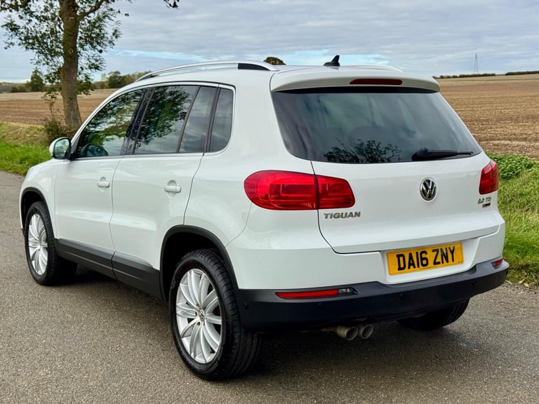2016 Volkswagen Tiguan 2.0 TDi BlueMotion Tech Match Edition 150 5dr ESTATE DIESEL Manual