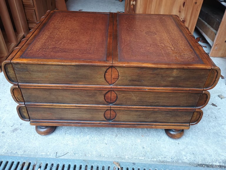 Quirky & Interesting Coffee Table