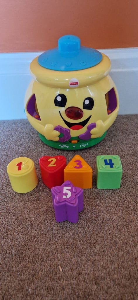 image for FISHER PRICE COOKIE JAR SHAPE SORTER. INC BATTERIES. VERY GOOD CONDITION.