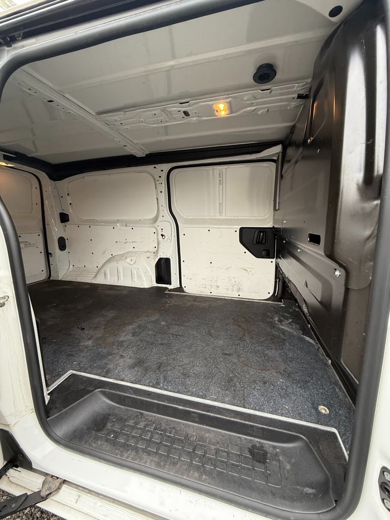 2021 Vauxhall Vivaro 2900 1.5d 100PS Dynamic H1 Van, Euro 6 , No VAT PANEL VAN Diesel Manual