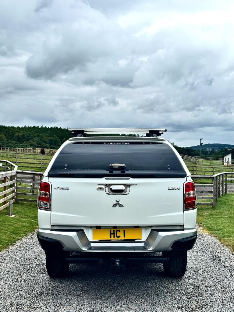 MITSUBISHI L200 2.4 DI-D DC Barbarian 2017