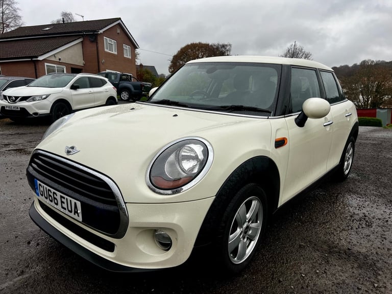2016/66 MINI COOPER 5DR F55 1.5 HATCH WHITE FSH TURBO F56 5 DOOR £20 CHEAP TAX