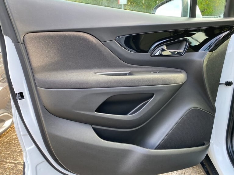 2018 Vauxhall Mokka X 1.4T ecoTEC Active 5dr HATCHBACK PETROL Manual