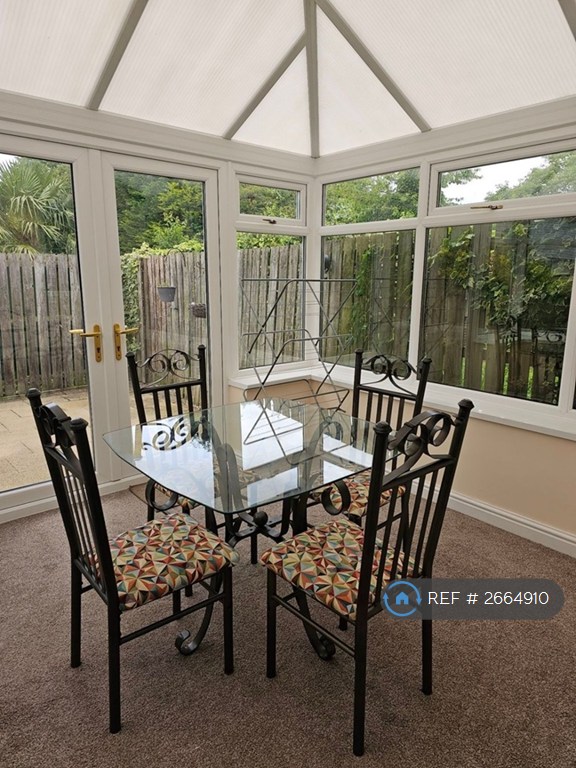 2 bedroom house in St. Hilds Court, Durham, DH1 (2 bed) (#2664910)