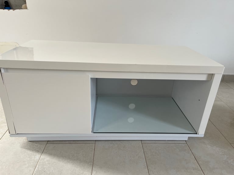 White TV Stand with Cupboard and Glass Shelf