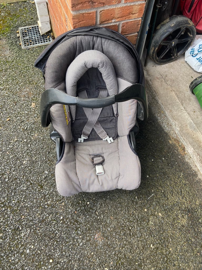 Baby car set in good condition 