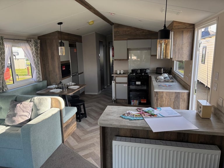 SEASIDE LUXURY STATIC CARAVAN FOR SALE - BARMOUTH SUNNY SANDS