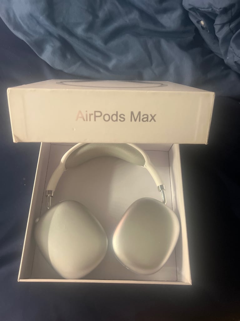 apple max headphones 