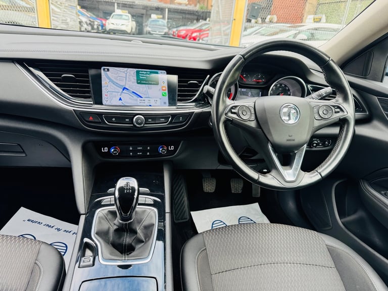 2017 Vauxhall Insignia TECH LINE NAV 5-Door Diesel
