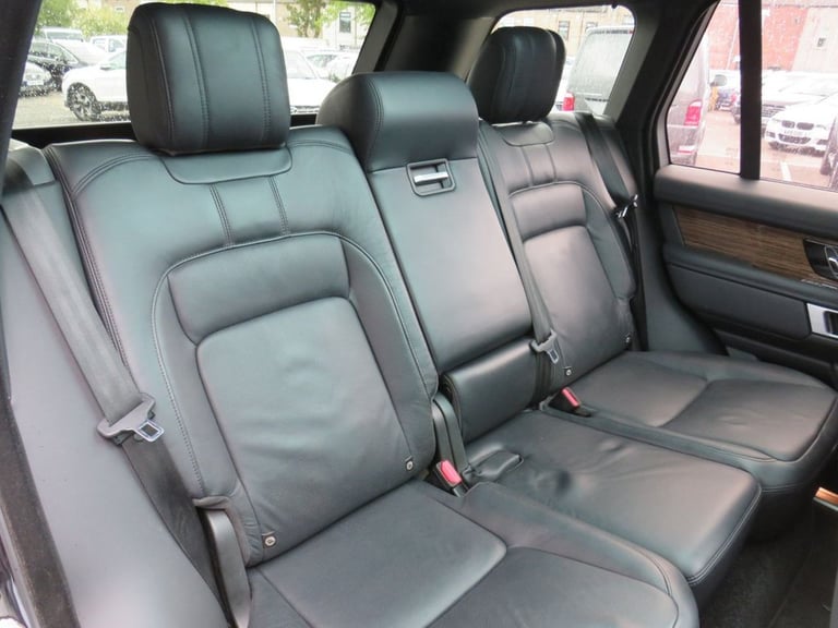 2019 Land Rover Range Rover 3.0 SD V6 Vogue SE SUV 5dr Diesel Auto 4WD Euro 6 (s/s) (275 ps) ESTA...