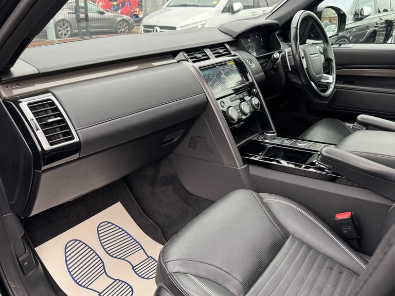 2020 Land Rover Discovery 2.0 SD4 HSE Luxury SUV 5dr Diesel Auto 4WD Euro 6 (s/s) (240 ps) ESTATE...
