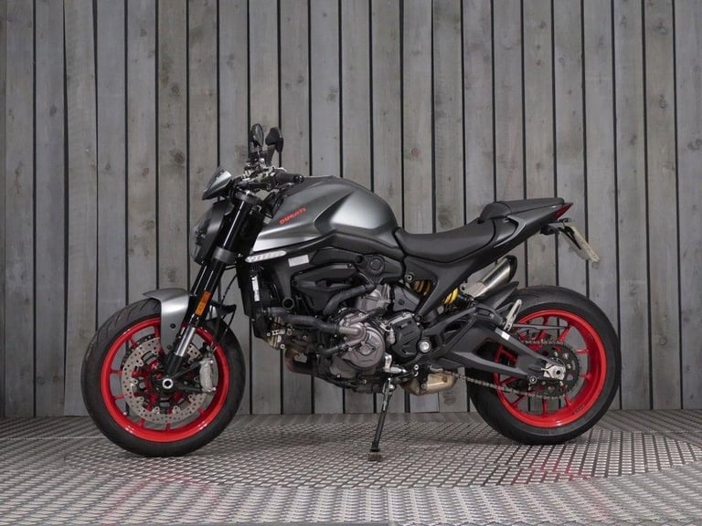 2022 72 DUCATI MONSTER 937 PLUS