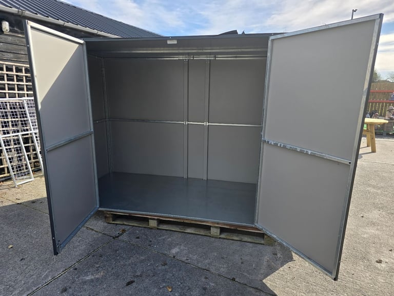 Steel storage boxes suitable building sites caravan parks gardens etc