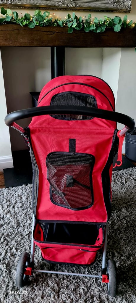 Dog pram/stroller - as new