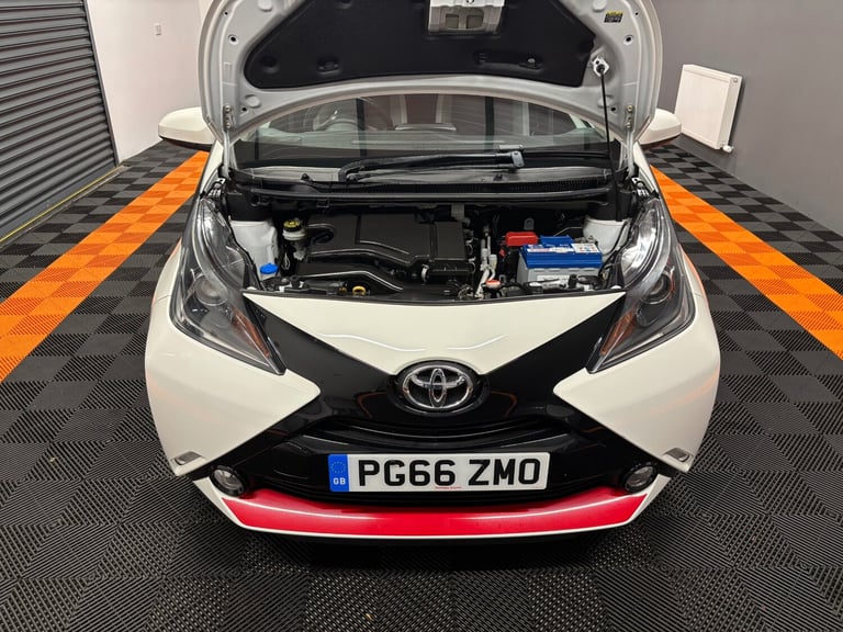 2017 Toyota AYGO 1.0 VVT-i X-Press 5dr x-shift HATCHBACK Petrol Manual