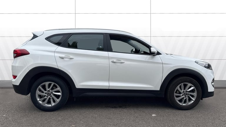 2017 Hyundai TUCSON 1.7 CRDi Blue Drive SE Nav 5dr 2WD Diesel Estate Estate Diesel Manual
