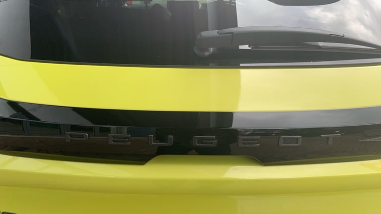 2024 Peugeot 208 1.2 HYBRID GT Hatchback 5dr Petrol Hybrid e-DSC6 Euro 6 (s/s) (136 ps) Hatchback...