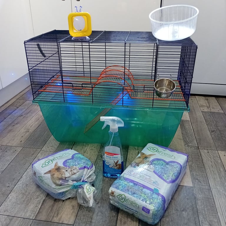 Savic XL Hamster/Gerbil cage and accessories 