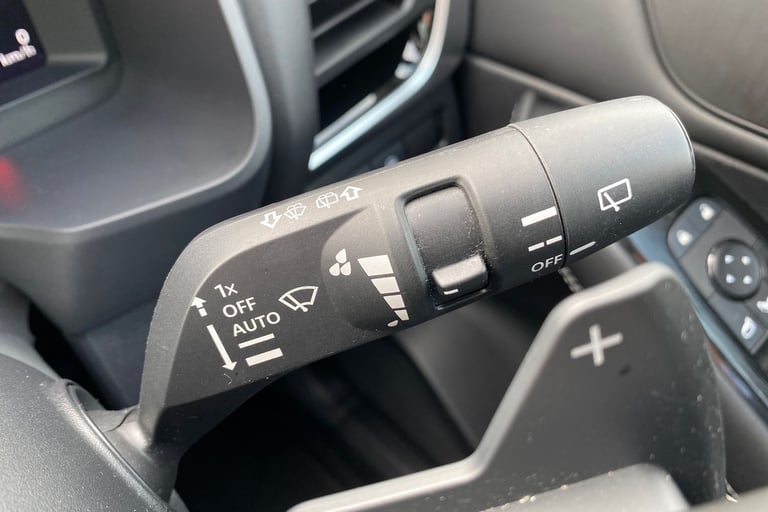 2021 Nissan Qashqai 97137 Hatchback Petrol Automatic