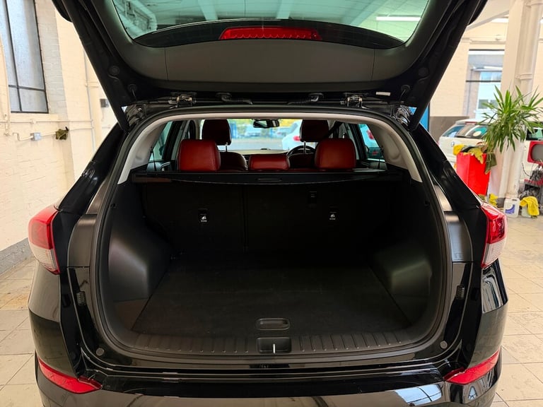 2016 Hyundai TUCSON 2.0 CRDi Premium SE SUV 5dr Diesel Manual 4WD Euro 6 (136 ps) SUV Diesel Manual