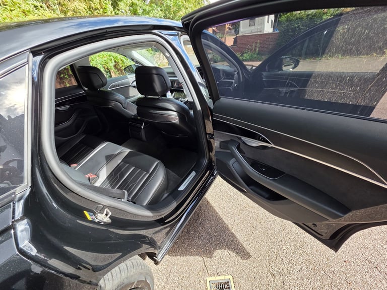 Audi, A8, Saloon, 2018, Semi-Auto, 2995 (cc), 4 doors