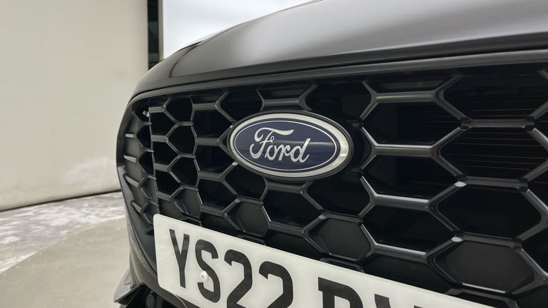 2022 Ford Focus Focus ST-Line Vignale 5 door 1.0L EcoBoost 155PS mHEV FWD 7 Speed PowerShif 5 doo...