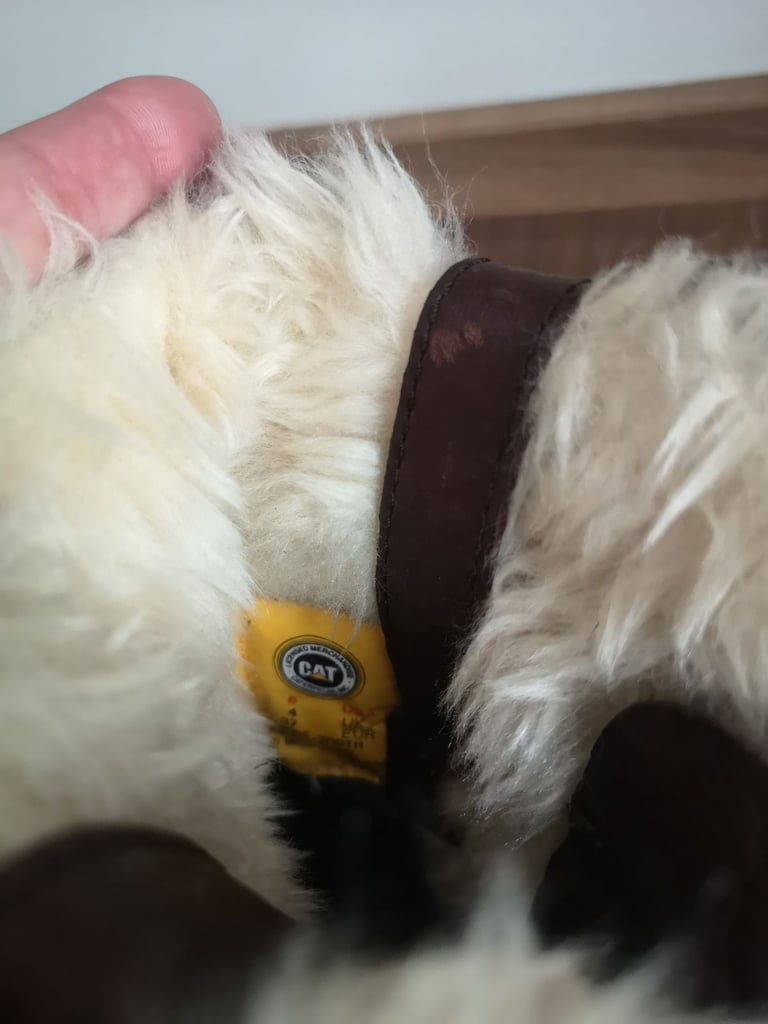 ******REDUCED*****LADIES/GILRS LEATHER/FUR LINED CATERPILLAR BOOTS