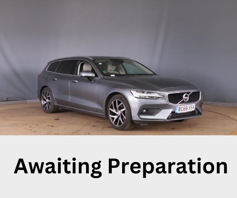 image for 2019 Volvo V60 2.0 D4 Momentum Pro Estate 5dr Diesel Auto Euro 6 (s/s) (190 ps)