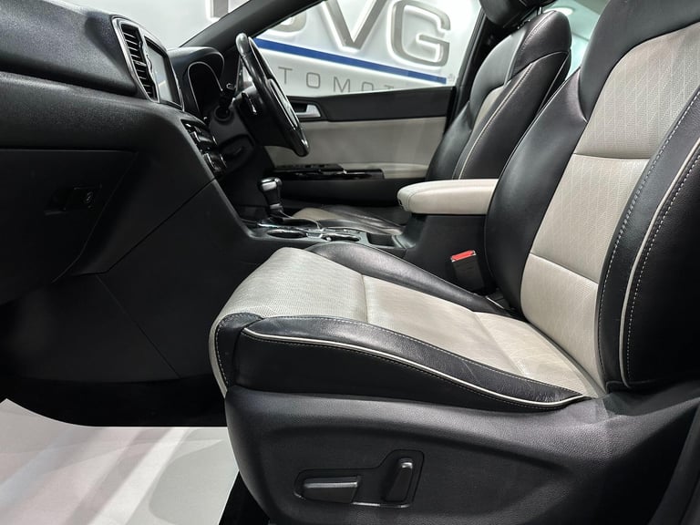 2017 Kia Sportage 1.6 T-GDi GT-Line S SUV 5dr Petrol DCT AWD Euro 6 (174 bhp) ESTATE Petrol Autom...
