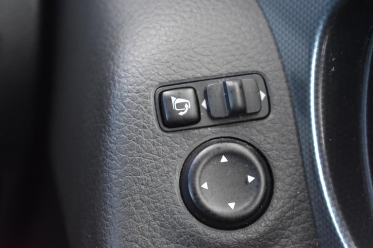 NISSAN QASHQAI 1.5 dCi N-Connecta Euro 6 (s/s) 5dr 2018