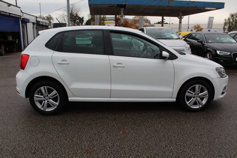 2016 Volkswagen Polo 1.2 TSI BlueMotion Tech Match Euro 6 (s/s) 5dr HATCHBACK Petrol Manual
