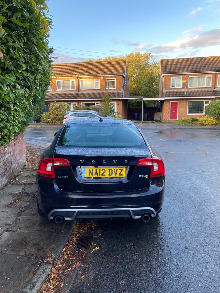 Volvo, S60, Saloon, 2012, Manual, 1560 (cc), 4 doors