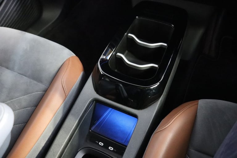 2021 Volkswagen ID.4 Pro Performance 77kWh 1ST Edition 5dr Auto (SAT NAV) Automatic