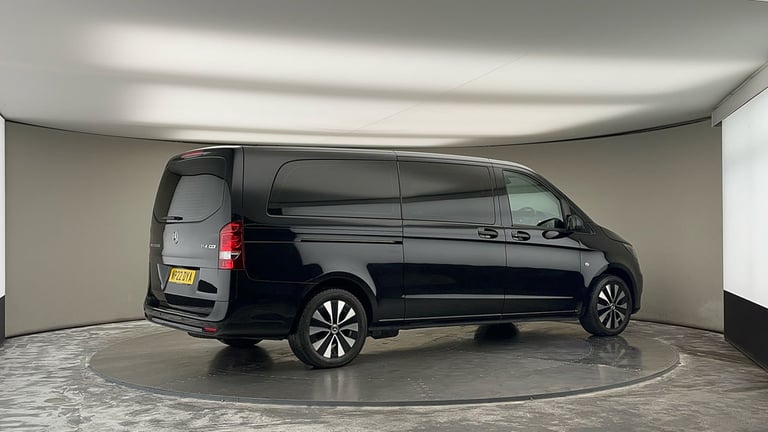 2022 Mercedes-Benz Vito 2.0 114 CDI SELECT Tourer Double Cab 5dr Diesel G-Tronic RWD L3 Euro 6 (s...