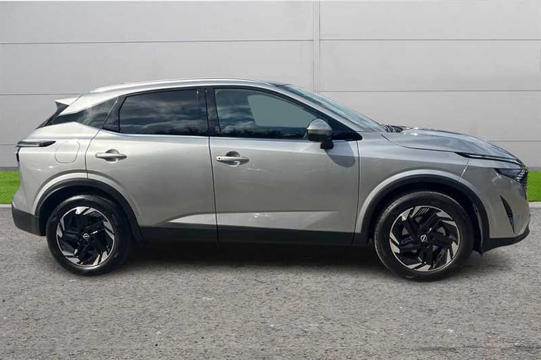 2025 Nissan Qashqai 1.3 DIG-T MH N-CONNECTA 5DR Hatchback Petrol Manual