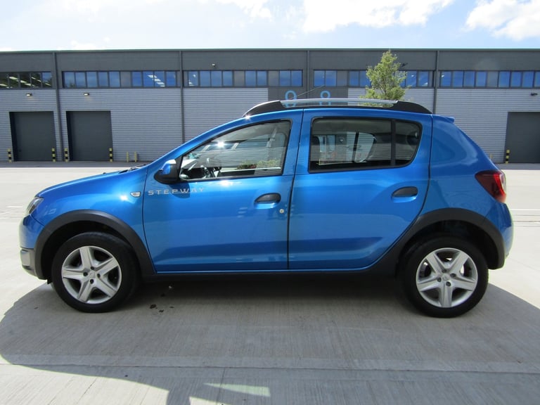 LEFT HAND DRIVE 2015 DACIA SANDERO STEPWAY 1.5 DCi AMBIANCE EURO 5 TURBO DIESEL