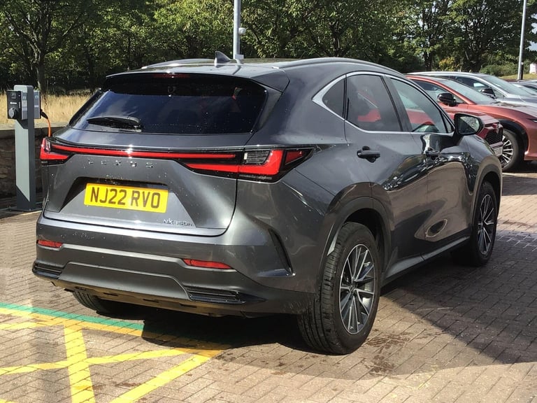 2022 Lexus NX 2.5 350h Premium SUV 5dr Petrol Hybrid E-CVT 4WD Euro 6 (s/s) (245 ps) ESTATE Petro...