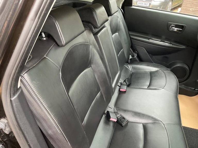 2011 Nissan Qashqai 1.5 dCi Tekna 2WD Euro 5 5dr HATCHBACK Diesel Manual