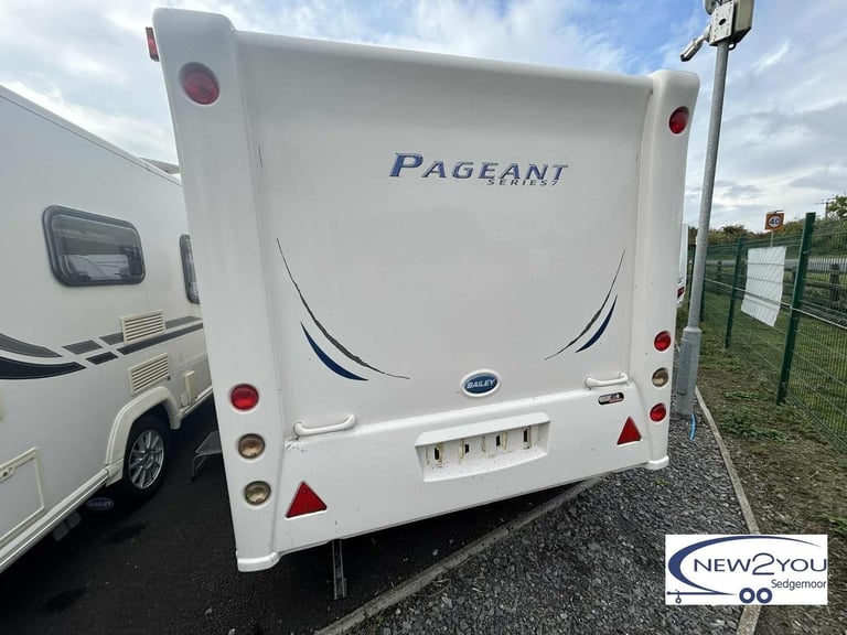 2010 Bailey Pageant Champagne 4 Berth - End bathroom - STOCK NO S051