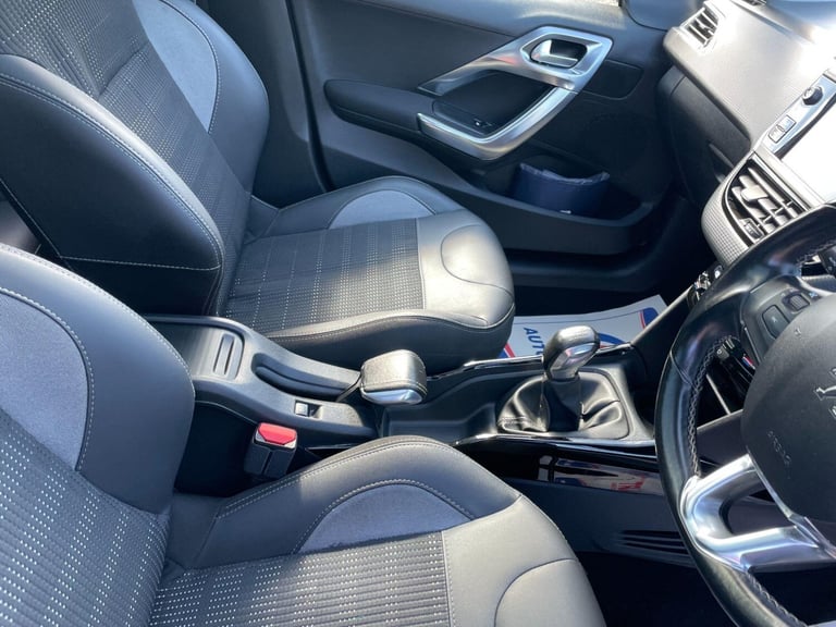 2018 Peugeot 2008 1.2 PureTech Allure Premium Euro 6 (s/s) 5dr HATCHBACK Petrol Manual