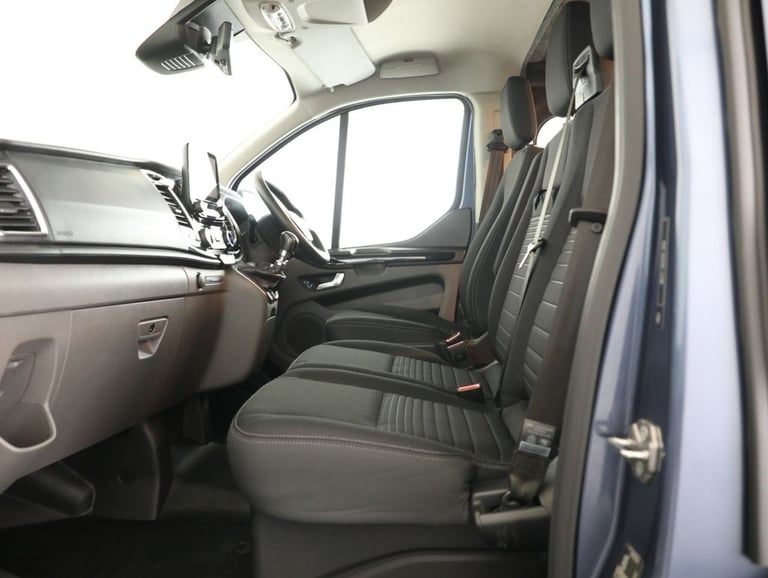 2022 Ford Transit Custom 2.0 300 EcoBlue Limited Panel Van 5dr Diesel Manual L2 H1 Euro 6 (s/s) (...